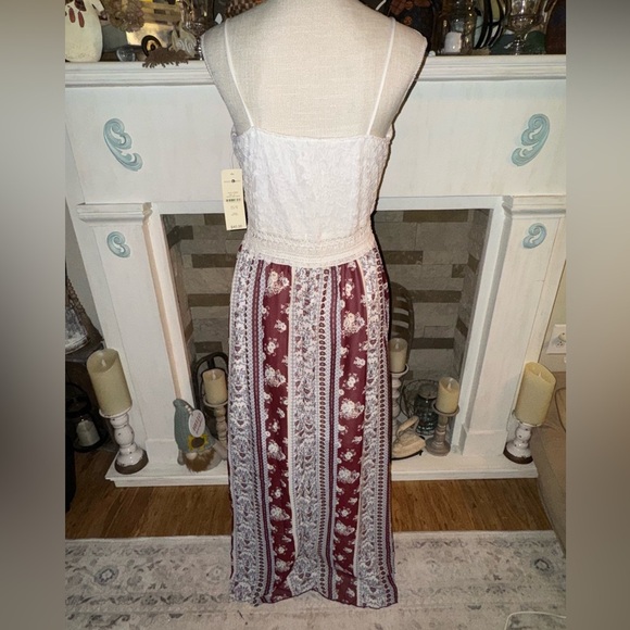 Wishful Park maxi lace/sheer see thru middle dress. Super pretty NWT - Picture 2 of 11